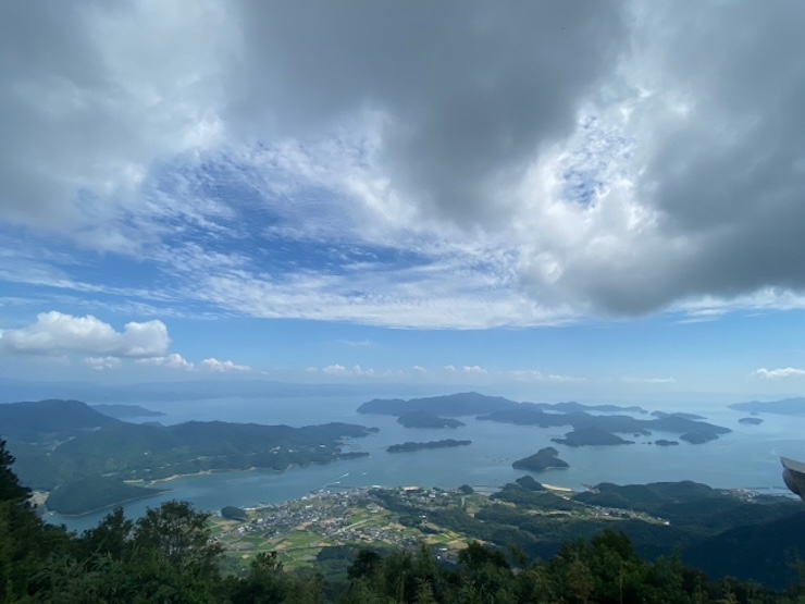 海に近い地域では、塩害に強い外装材を選ぶ