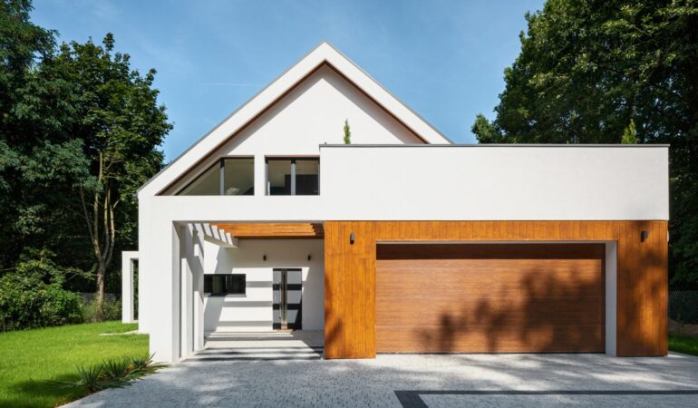 ビルトインガレージ（建物一体型）