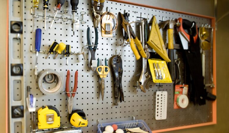 【収納計画】有孔ボード・棚・ワゴンで使いやすさUP